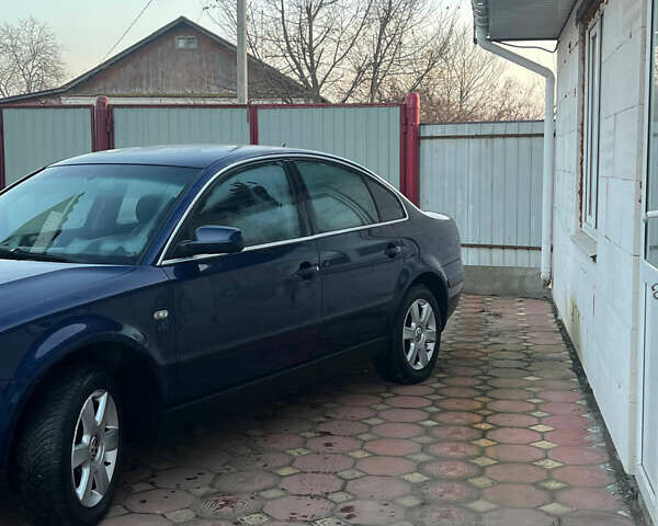 Синий Фольксваген Пассат, объемом двигателя 1.6 л и пробегом 309 тыс. км за 4100 $, фото 10 на Automoto.ua