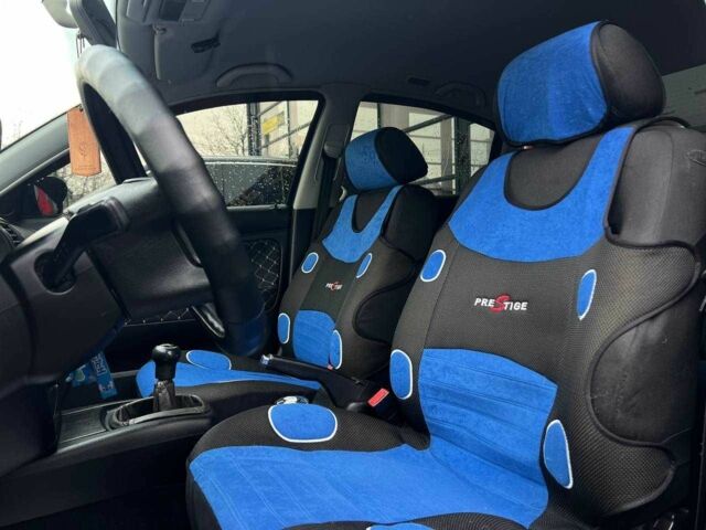 Синий Фольксваген Пассат, объемом двигателя 1.6 л и пробегом 198 тыс. км за 5000 $, фото 8 на Automoto.ua