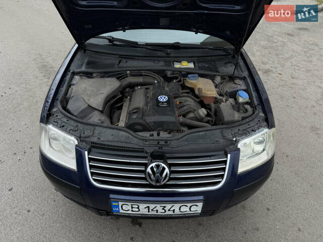 Синий Фольксваген Пассат, объемом двигателя 1.6 л и пробегом 309 тыс. км за 3850 $, фото 11 на Automoto.ua