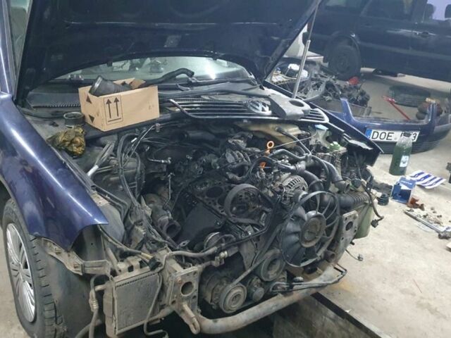 Синій Фольксваген Пассат, об'ємом двигуна 1.9 л та пробігом 300 тис. км за 2855 $, фото 7 на Automoto.ua