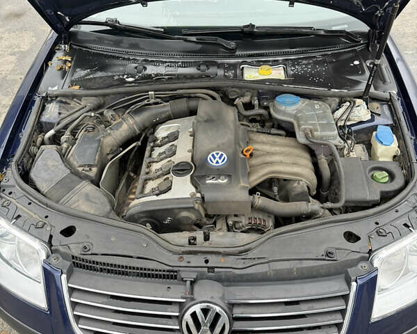 Синий Фольксваген Пассат, объемом двигателя 1.98 л и пробегом 300 тыс. км за 4800 $, фото 34 на Automoto.ua