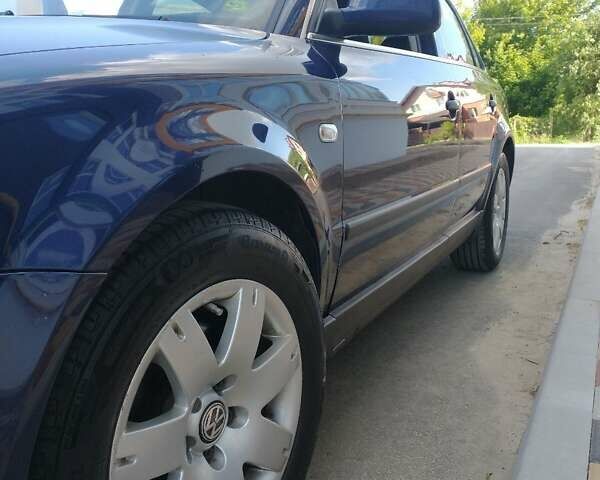 Синий Фольксваген Пассат, объемом двигателя 2 л и пробегом 317 тыс. км за 5299 $, фото 5 на Automoto.ua