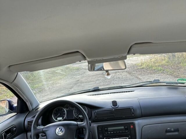 Синій Фольксваген Пассат, об'ємом двигуна 0 л та пробігом 270 тис. км за 2499 $, фото 9 на Automoto.ua