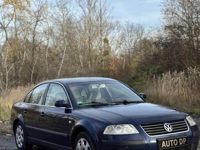 Синій Фольксваген Пассат, об'ємом двигуна 0 л та пробігом 270 тис. км за 2499 $, фото 3 на Automoto.ua