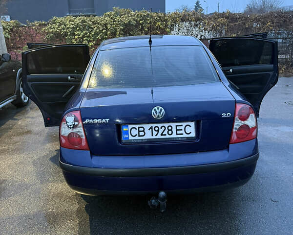 Синий Фольксваген Пассат, объемом двигателя 1.98 л и пробегом 300 тыс. км за 4800 $, фото 16 на Automoto.ua