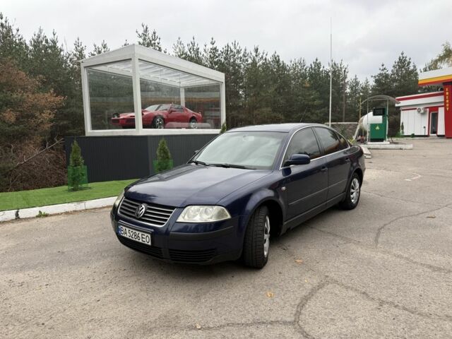 Синий Фольксваген Пассат, объемом двигателя 1.6 л и пробегом 386 тыс. км за 4500 $, фото 7 на Automoto.ua