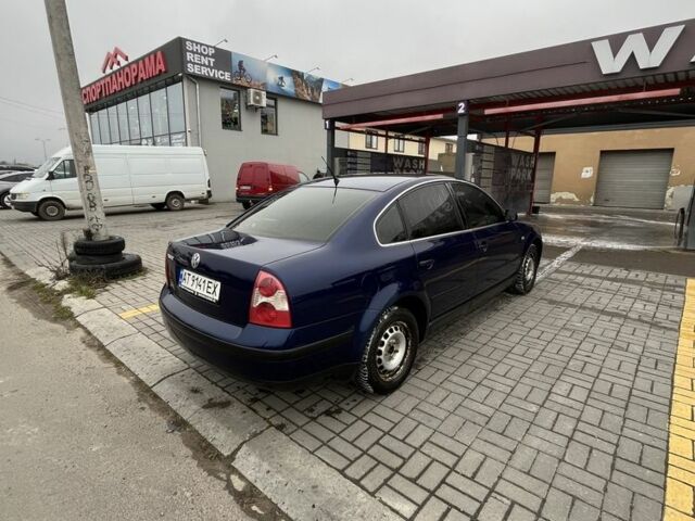 Синий Фольксваген Пассат, объемом двигателя 1.6 л и пробегом 350 тыс. км за 2200 $, фото 3 на Automoto.ua