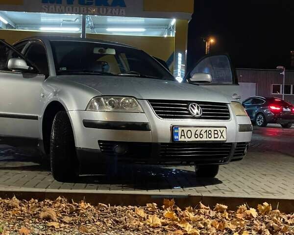 Синий Фольксваген Пассат, объемом двигателя 1.9 л и пробегом 294 тыс. км за 4700 $, фото 3 на Automoto.ua