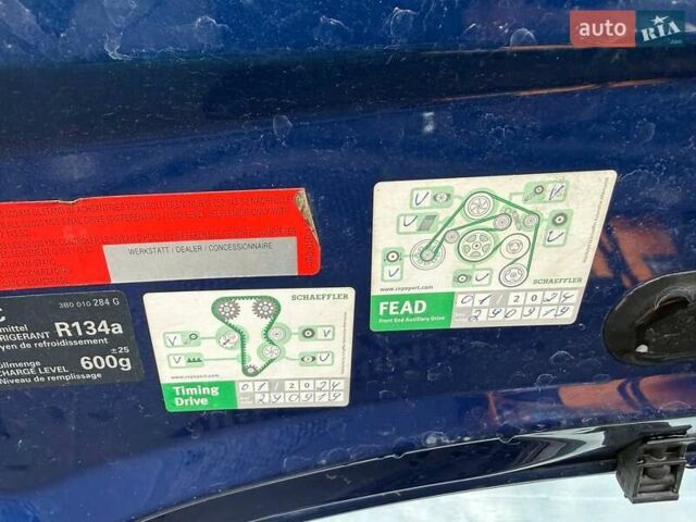 Синій Фольксваген Пассат, об'ємом двигуна 2.5 л та пробігом 304 тис. км за 5450 $, фото 11 на Automoto.ua