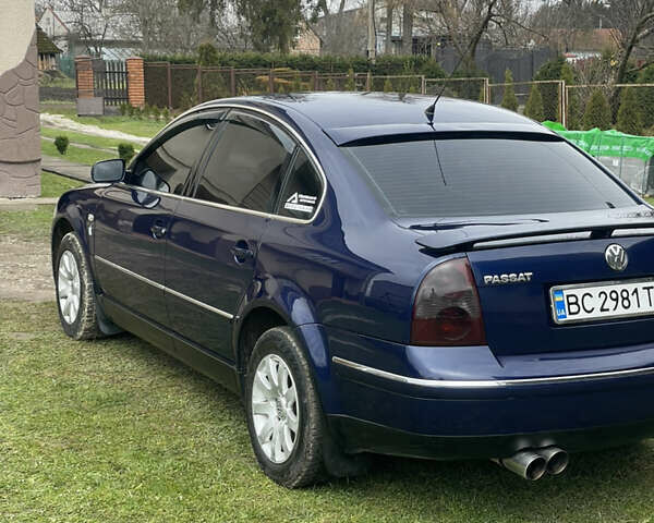 Синий Фольксваген Пассат, объемом двигателя 1.78 л и пробегом 290 тыс. км за 4750 $, фото 5 на Automoto.ua