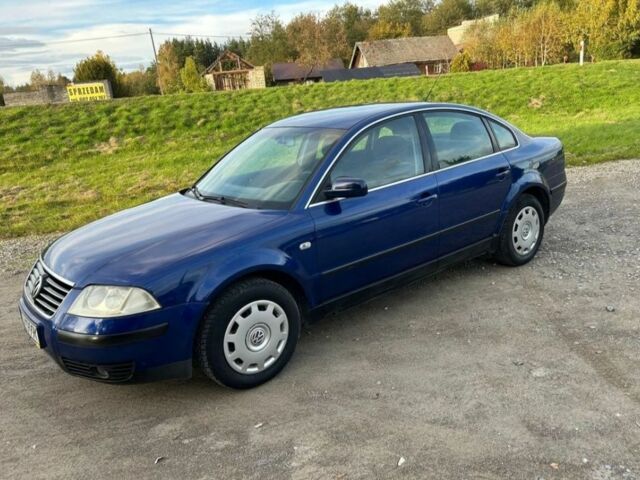 Синий Фольксваген Пассат, объемом двигателя 1.9 л и пробегом 320 тыс. км за 1300 $, фото 3 на Automoto.ua