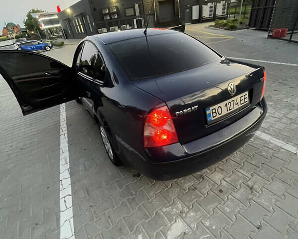 Синий Фольксваген Пассат, объемом двигателя 1.9 л и пробегом 260 тыс. км за 3500 $, фото 1 на Automoto.ua