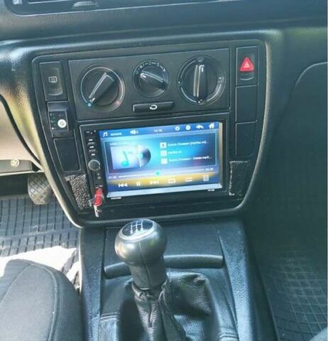 Синій Фольксваген Пассат, об'ємом двигуна 2 л та пробігом 280 тис. км за 4000 $, фото 16 на Automoto.ua