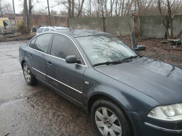 Синий Фольксваген Пассат, объемом двигателя 0 л и пробегом 270 тыс. км за 2800 $, фото 1 на Automoto.ua