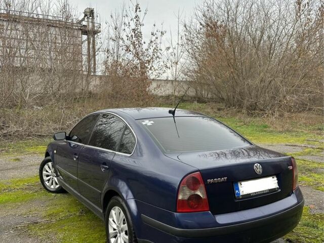 Синий Фольксваген Пассат, объемом двигателя 1.9 л и пробегом 430 тыс. км за 3000 $, фото 2 на Automoto.ua