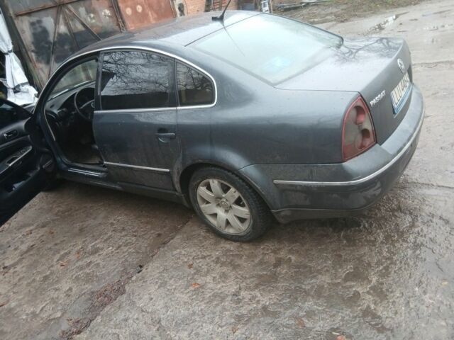 Синий Фольксваген Пассат, объемом двигателя 0 л и пробегом 270 тыс. км за 2800 $, фото 2 на Automoto.ua