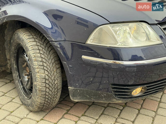 Синий Фольксваген Пассат, объемом двигателя 1.78 л и пробегом 384 тыс. км за 3550 $, фото 4 на Automoto.ua