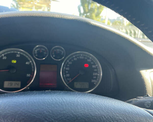 Синий Фольксваген Пассат, объемом двигателя 2.5 л и пробегом 270 тыс. км за 4200 $, фото 11 на Automoto.ua