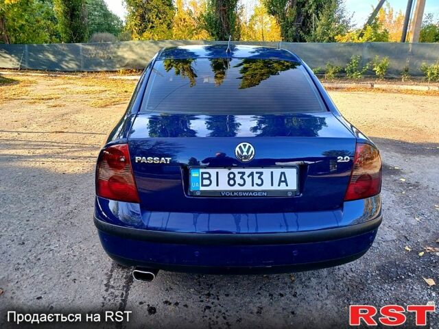 Синій Фольксваген Пассат, об'ємом двигуна 2 л та пробігом 280 тис. км за 5700 $, фото 4 на Automoto.ua