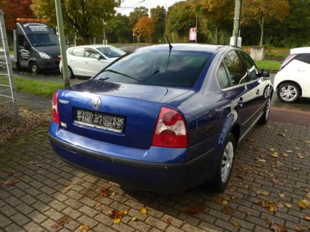 Синій Фольксваген Пассат, об'ємом двигуна 0 л та пробігом 244 тис. км за 1650 $, фото 6 на Automoto.ua