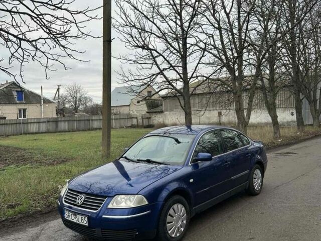 Синий Фольксваген Пассат, объемом двигателя 1.9 л и пробегом 380 тыс. км за 2300 $, фото 6 на Automoto.ua