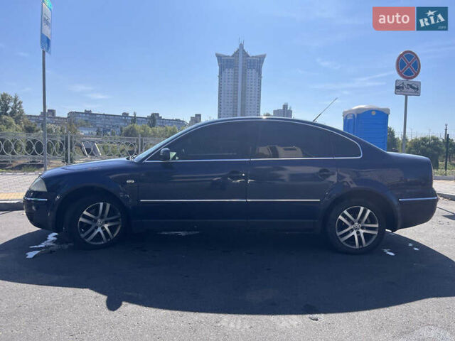 Синий Фольксваген Пассат, объемом двигателя 2.5 л и пробегом 270 тыс. км за 4200 $, фото 4 на Automoto.ua