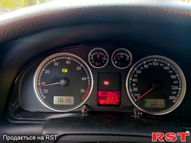 Синій Фольксваген Пассат, об'ємом двигуна 2 л та пробігом 280 тис. км за 5700 $, фото 7 на Automoto.ua