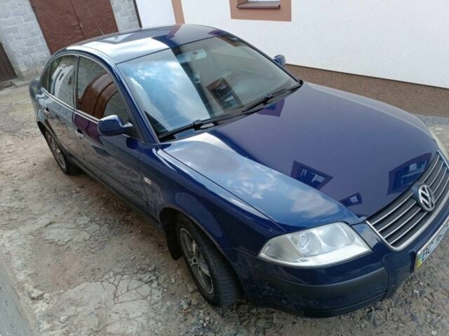 Синій Фольксваген Пассат, об'ємом двигуна 2 л та пробігом 280 тис. км за 4000 $, фото 4 на Automoto.ua