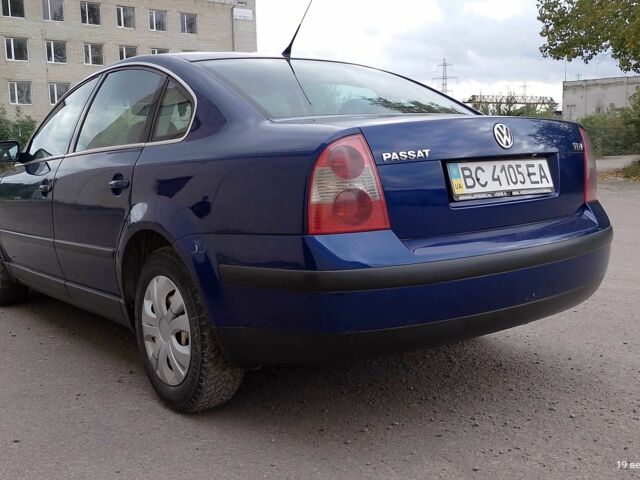 Синий Фольксваген Пассат, объемом двигателя 1.9 л и пробегом 322 тыс. км за 4050 $, фото 3 на Automoto.ua