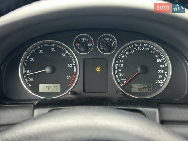 Синий Фольксваген Пассат, объемом двигателя 1.8 л и пробегом 387 тыс. км за 3600 $, фото 10 на Automoto.ua