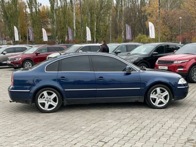 Синий Фольксваген Пассат, объемом двигателя 2.8 л и пробегом 244 тыс. км за 5400 $, фото 5 на Automoto.ua