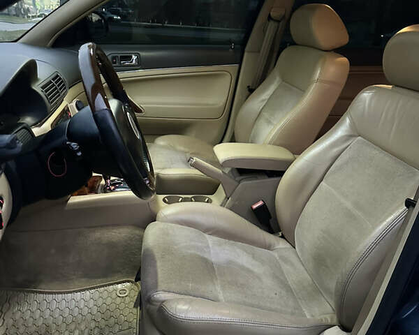 Синій Фольксваген Пассат, об'ємом двигуна 2.5 л та пробігом 294 тис. км за 7000 $, фото 12 на Automoto.ua