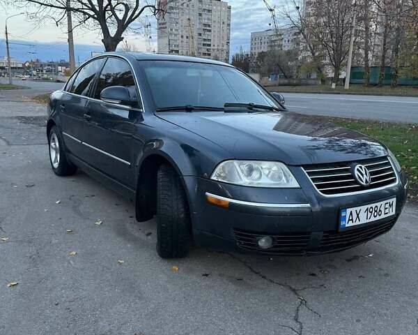 Синий Фольксваген Пассат, объемом двигателя 1.78 л и пробегом 290 тыс. км за 4300 $, фото 4 на Automoto.ua