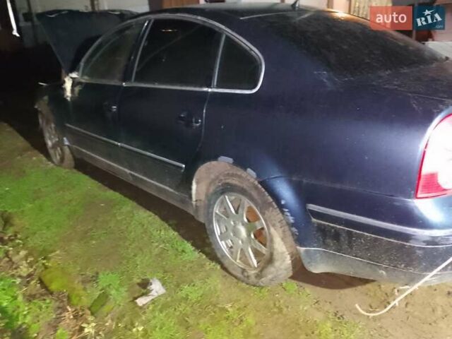 Синій Фольксваген Пассат, об'ємом двигуна 1.9 л та пробігом 322 тис. км за 1999 $, фото 2 на Automoto.ua