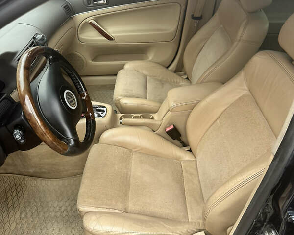 Синій Фольксваген Пассат, об'ємом двигуна 2.5 л та пробігом 294 тис. км за 7000 $, фото 8 на Automoto.ua