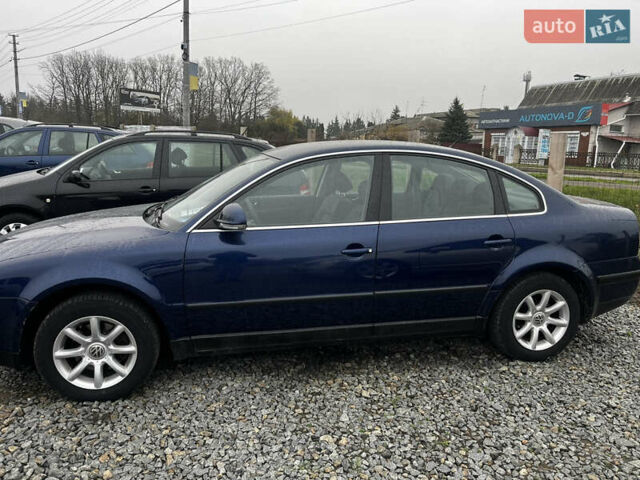 Синій Фольксваген Пассат, об'ємом двигуна 1.6 л та пробігом 161 тис. км за 6000 $, фото 1 на Automoto.ua
