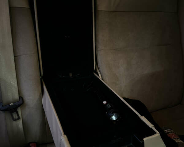 Синій Фольксваген Пассат, об'ємом двигуна 2.5 л та пробігом 294 тис. км за 7000 $, фото 27 на Automoto.ua