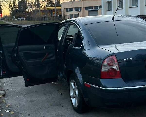 Синий Фольксваген Пассат, объемом двигателя 1.78 л и пробегом 290 тыс. км за 4300 $, фото 19 на Automoto.ua