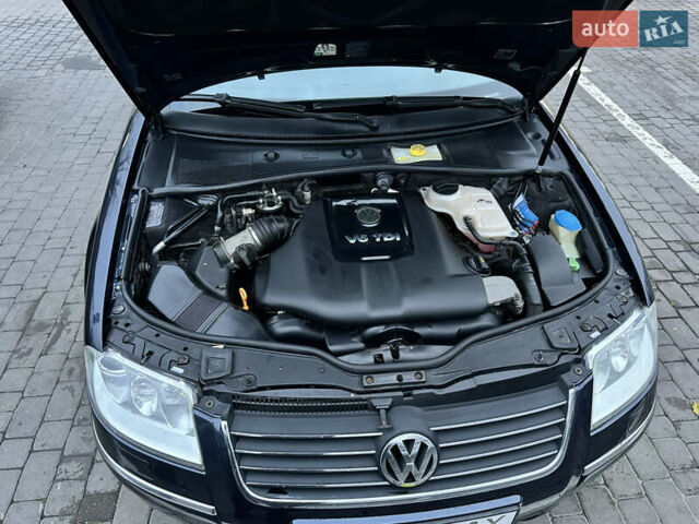 Синій Фольксваген Пассат, об'ємом двигуна 2.5 л та пробігом 294 тис. км за 7000 $, фото 1 на Automoto.ua