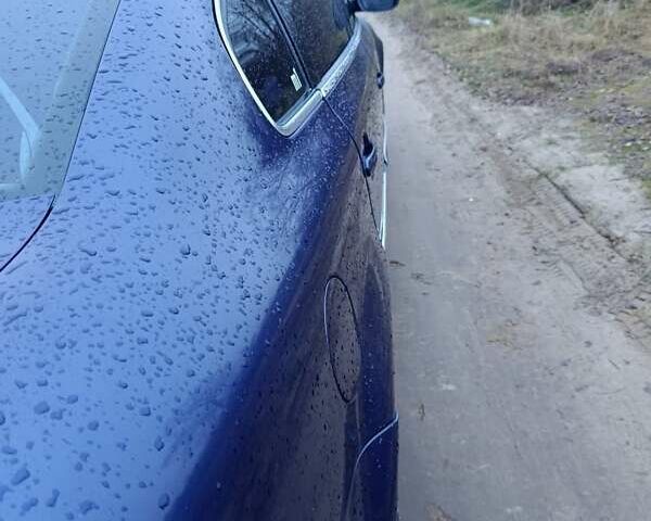 Синий Фольксваген Пассат, объемом двигателя 2.39 л и пробегом 305 тыс. км за 4550 $, фото 11 на Automoto.ua