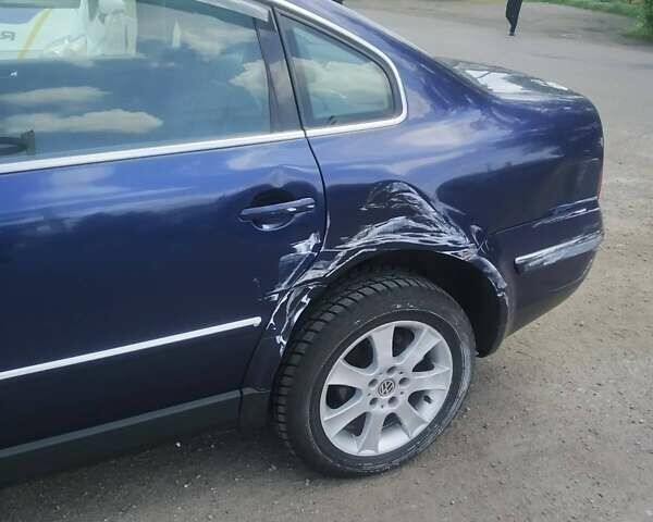 Синий Фольксваген Пассат, объемом двигателя 2.8 л и пробегом 200 тыс. км за 4900 $, фото 3 на Automoto.ua