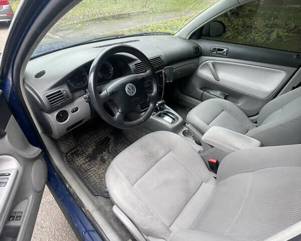 Синій Фольксваген Пассат, об'ємом двигуна 1.98 л та пробігом 204 тис. км за 4500 $, фото 4 на Automoto.ua