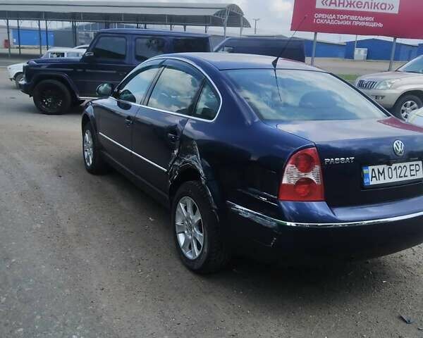 Синий Фольксваген Пассат, объемом двигателя 2.8 л и пробегом 200 тыс. км за 4900 $, фото 2 на Automoto.ua