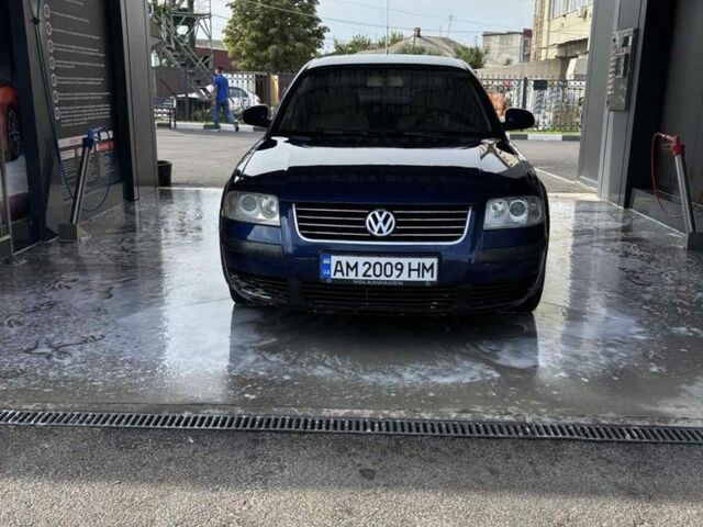 Синий Фольксваген Пассат, объемом двигателя 1.9 л и пробегом 350 тыс. км за 4850 $, фото 3 на Automoto.ua