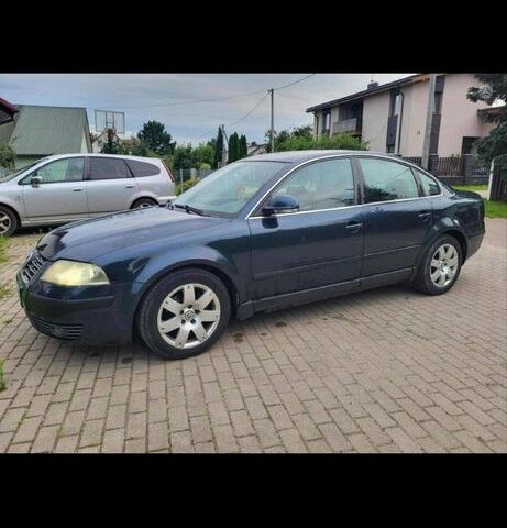 Синій Фольксваген Пассат, об'ємом двигуна 1.9 л та пробігом 242 тис. км за 2611 $, фото 4 на Automoto.ua