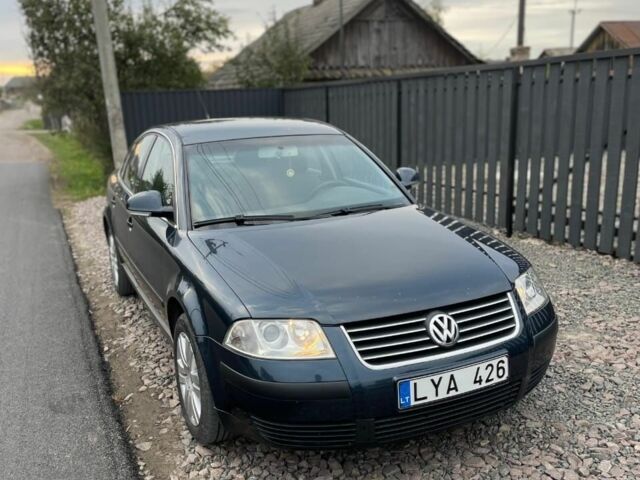 Синий Фольксваген Пассат, объемом двигателя 1.9 л и пробегом 392 тыс. км за 2500 $, фото 3 на Automoto.ua