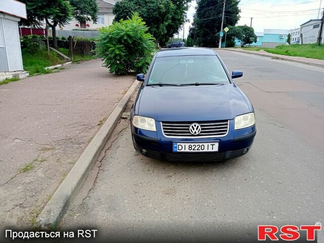 Синий Фольксваген Пассат, объемом двигателя 2 л и пробегом 0 тыс. км за 3000 $, фото 4 на Automoto.ua