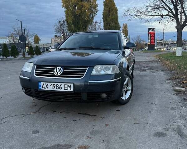 Синий Фольксваген Пассат, объемом двигателя 1.78 л и пробегом 290 тыс. км за 4300 $, фото 3 на Automoto.ua