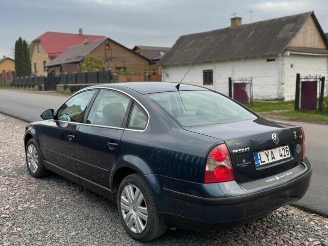 Синий Фольксваген Пассат, объемом двигателя 1.9 л и пробегом 392 тыс. км за 2500 $, фото 5 на Automoto.ua