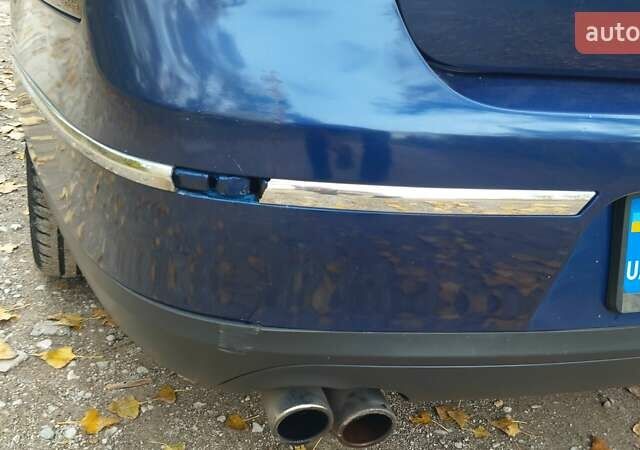 Синій Фольксваген Пассат, об'ємом двигуна 1.6 л та пробігом 265 тис. км за 5700 $, фото 18 на Automoto.ua